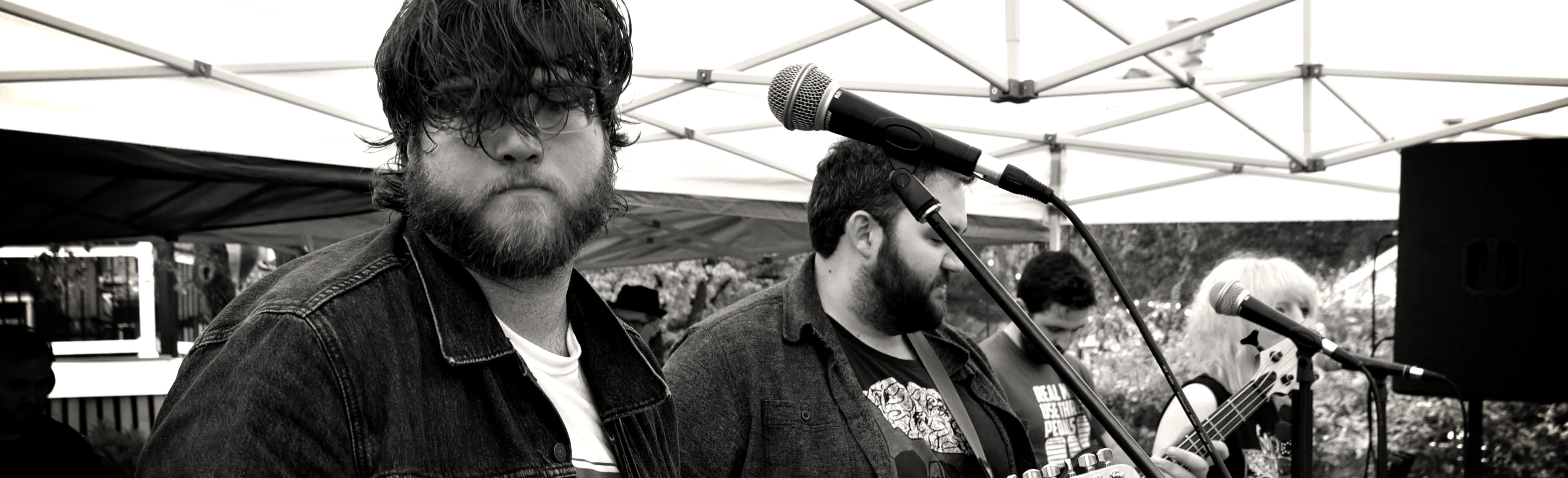 SPELLJMMR performing live outdoors