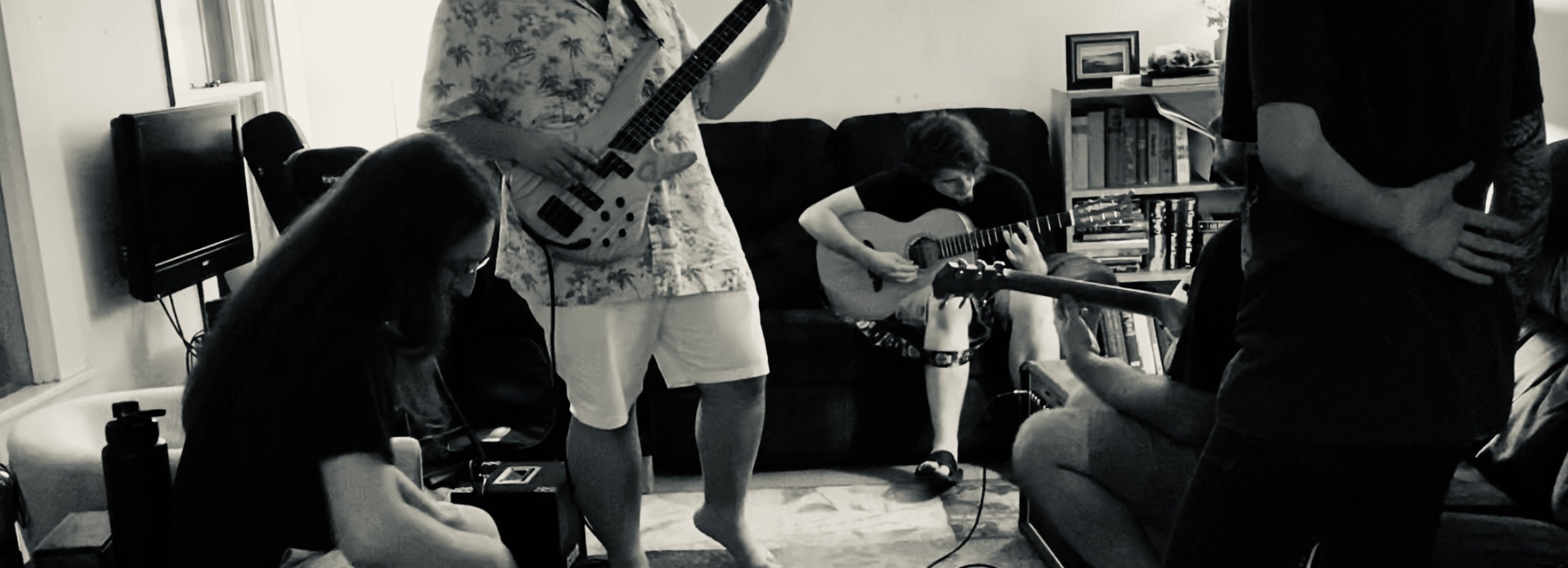 SPELLJMMR jamming in the living room